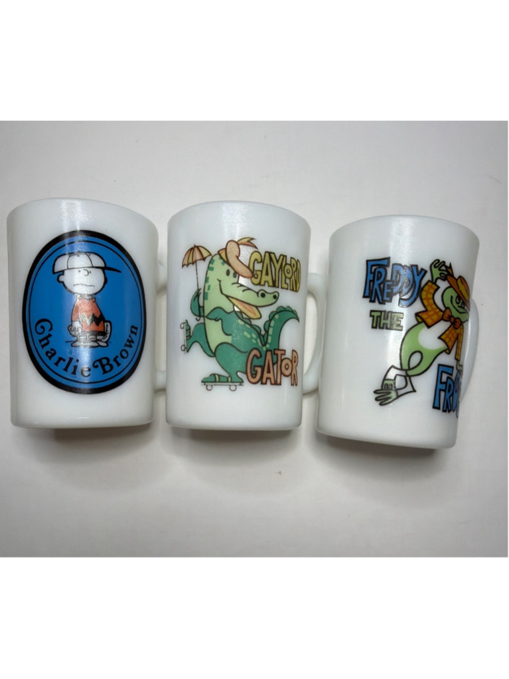 Vintage Avon Milk Glass Character Mugs Charlie Brown Freddy Frog Gaylord Gator
